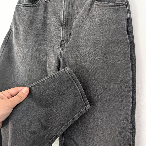 Levi's Women's High Waisted Mom Jeans Charcoal ~ Size 29 - Picture 4 of 10